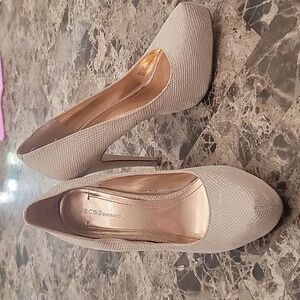 BCBGeneration Tan Woman's Shoes 9